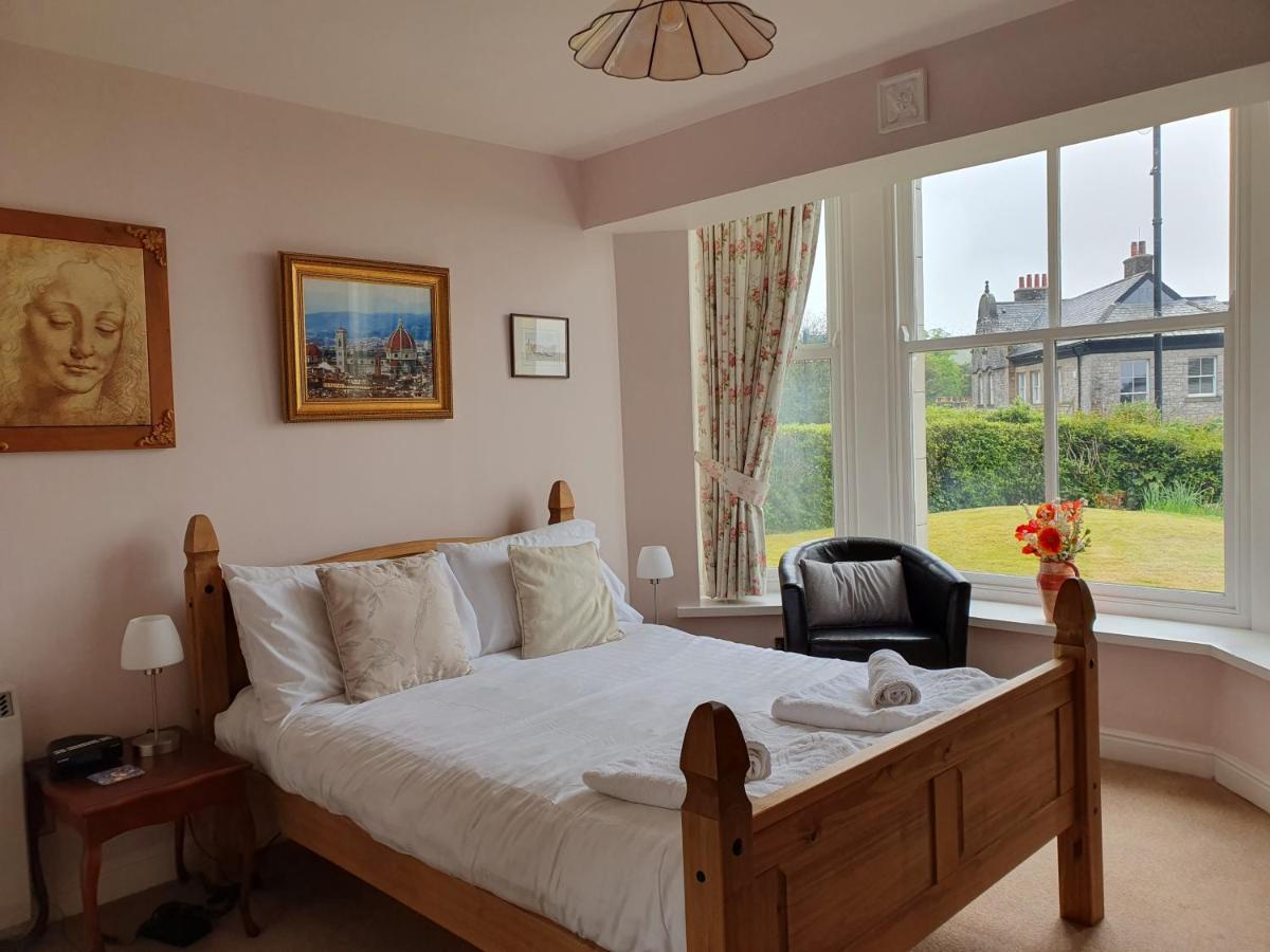 Crown Hill, Grange Over Sands المظهر الخارجي الصورة